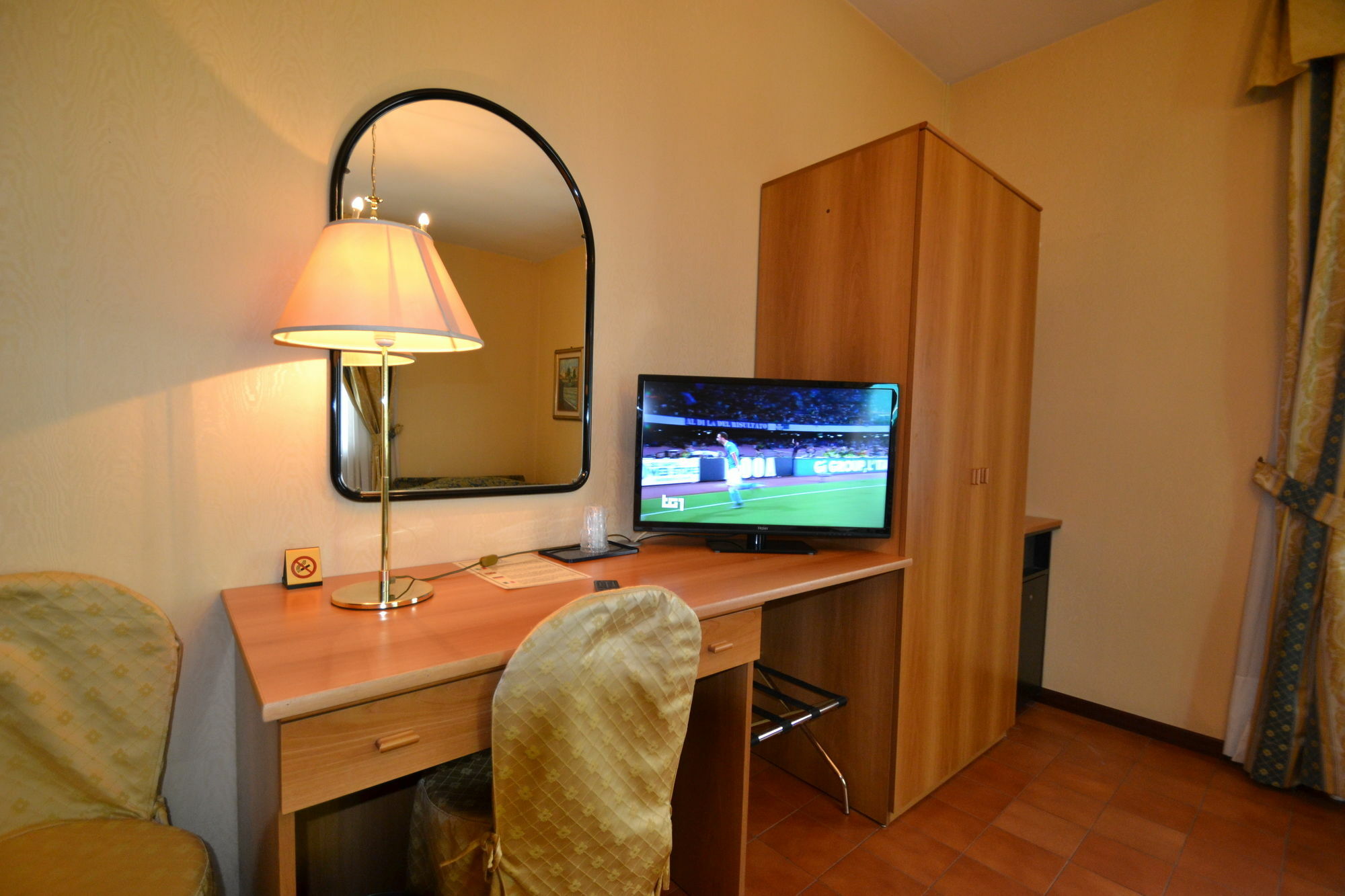 Hotel Residence Parma Zewnętrze zdjęcie