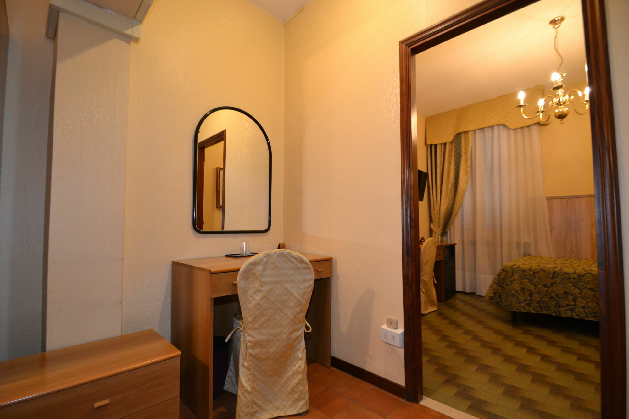 Hotel Residence Parma Zewnętrze zdjęcie